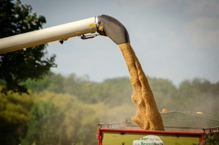 الآلات الزراعية